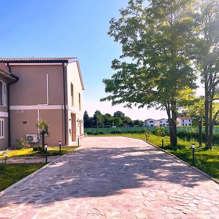 Iris Maison d'hôtes Imola