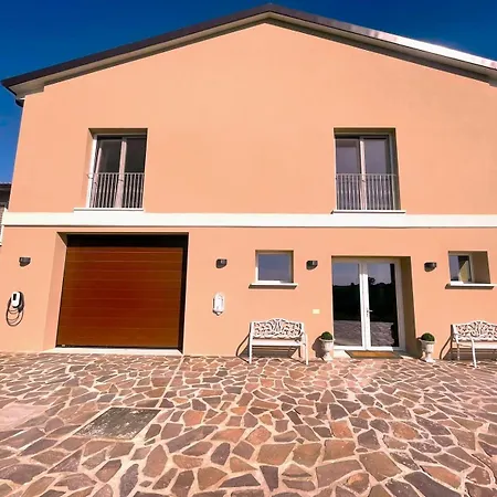 게스트하우스 Iris 4*